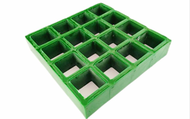 Meniscus grating