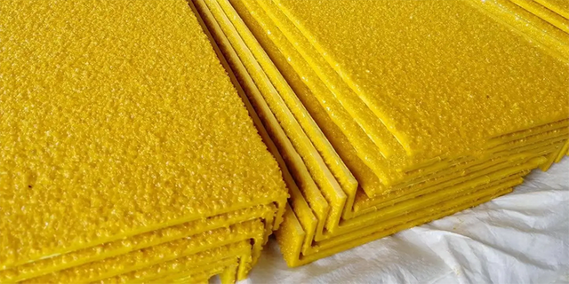Gritted surface