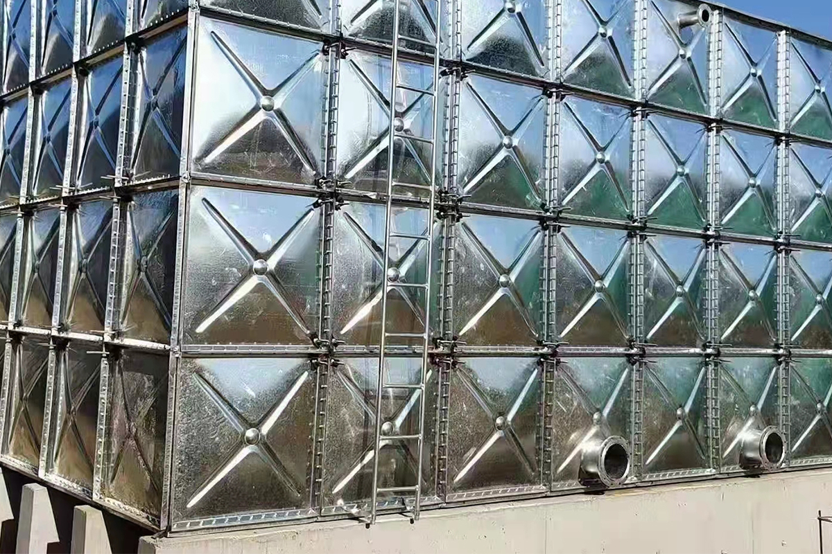 Calvanized Water Tank