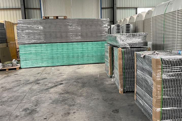 Fiberglass Grating Factory Workshop-8