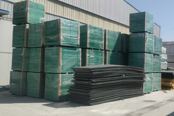 Fiberglass Grating Factory Workshop-5