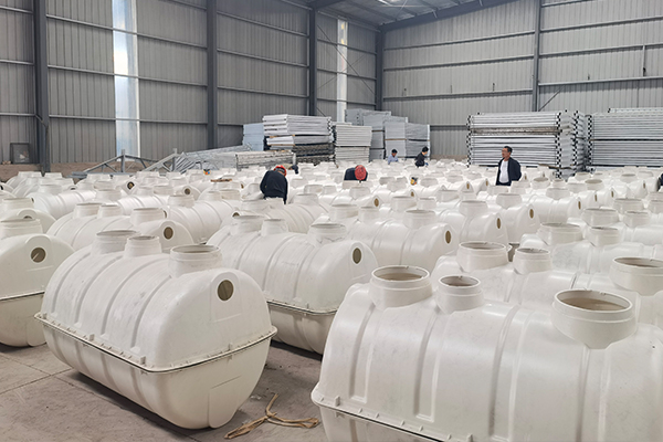 FIBERGLASS MOLDED SEPTIC TANKS FACTORY WORKSHOP-4