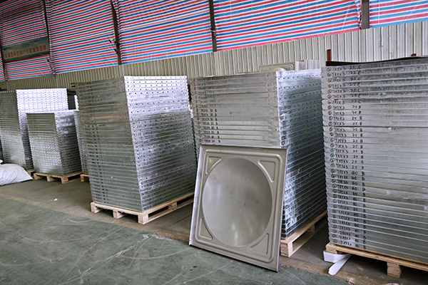 Water Tanks FACTORY WORKSHOP